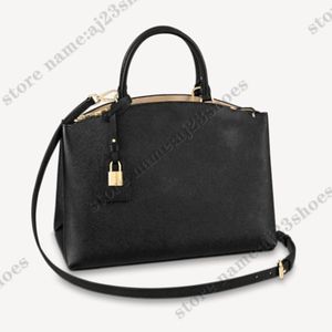 Grand Palais tote bag Black Beige grained leather day to business bags Purse Wallet Luxurys designers handbags