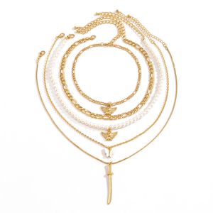 Hängsmycke Halsband Ins Wind Angel Multi Element Multi Layer Clavicle Chain Personality Street Shooting Exagted Butterfly Imitation Pearl Necklace Smycken