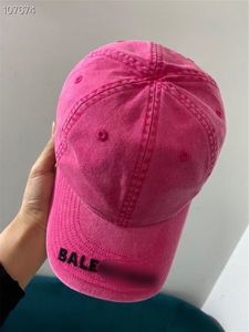 gorra rosa para mujer al por mayor-2021 Mujeres rosadas para hombre de diseñador Caps de la letra Hombres impresos Snapbacks Hip Hop Streetwear Womens Béisbol Gorra de alta calidad