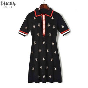Fashion Designer Dresses Women Contrast Turn Down Collar Bees Knitted Button Short Sleeve Runway Embroidery Dress