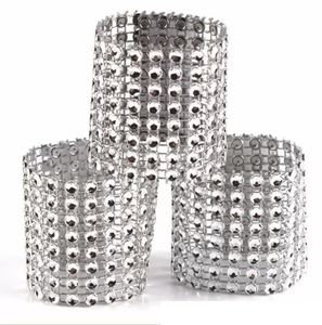 gold banquet chairs venda por atacado-Anéis de guardanapo de diamante para detentores de guardanapo de casamento cadeira de strass faixas de banquete jantar mesa de Natal decoração ouro e