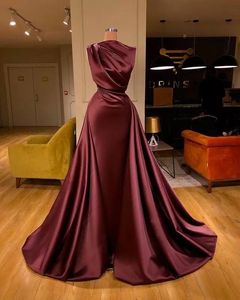 Burgundia A Line Satin Evening Prom Dress Arabski Bateau Plus Size Długa Formalna Party Druhna Dress BC10624