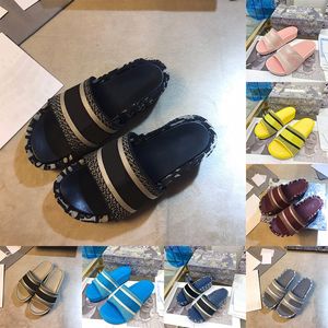 kadın kama platformları toptan satış-Mavi Eğik İşlemeli Jakarlı Bayan Sandalet Pamuk Platformu Katır Kama Topuk Gerçek Deri Lüks Kadın Ayakkabı