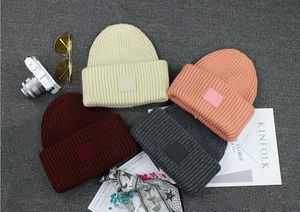 Winter Beanie Czaszki Designer Kapelusze Solid Color Wool Knit Women Casual Hat Ciepłe Żeński Miękkie zagęszczanie Hedging Hip Hop Cap Slouchy Bonnet