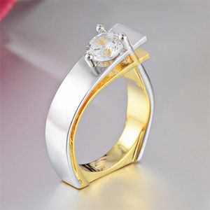 bague de mariage diamant carré achat en gros de Carré créatif incrusté AAA Zircon Imitation Diamond Partie de mariage Bague à deux couleurs