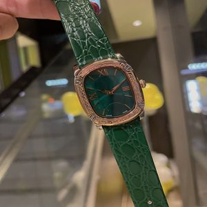vintage swiss watches venda por atacado-Vintage senhoras relógios de couro de alta qualidade Quartzo movimento suíço moda grego palíndromo case design formal elegante elegante clássico relógio mulheres presentes