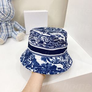 bayanlar vizör şapkaları toptan satış-2021 Casual Yaz Klasik Moda Tasarımcısı Mektup Kova Şapka Erkek Bayan Katlanabilir Kapaklar Için Koyu Mavi Balıkçı Güneş Visor Stingy Brim Şapkalar Katlanır Bayanlar