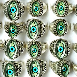 unique ring designs venda por atacado-Atacado Mix Eyeball Anel Exclusivo Design Mal Eyes Prata Anéis Vintage Homens Mulheres Punk Rocker Cool Bandas Homem Menino Jóias Favor