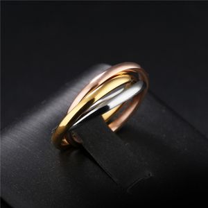 ingrosso anelli di acciaio laminati-Classic Creative Trinity Fashion Ring Three Winding Women s Acciaio inox Colori Rotolamento Banda di nozze S