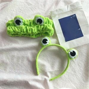 Hårklipp Barrettes Frog Head Wrap Headband Söt Animal Make Up Plush Hoop Cosplay Tillbehör för dusch Face Tvätt Bn