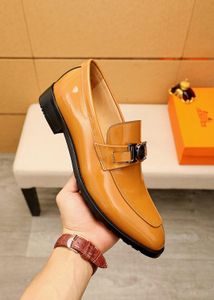 wholecut oxford toptan satış-Erkekler Gerçek Deri Cömert Oxford Ayakkabı Klasik Tasarımcı Lüks Elbise Ayakkabı Kahverengi Siyah El Boyalı Ofis Örgün İş Adam Ayakkabı