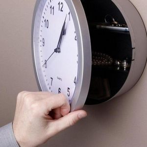 Creatieve nieuwigheid Geld Sieraden Opslag Container Mechanische Box Clock ABS Wall Cash Safe Clocks