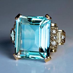 anéis de noivado azul claro venda por atacado-Luxo feminino luz azul cristal anel de pedra charme cor de ouro anéis de casamento para mulheres noiva bonito quadrado zircon noivado