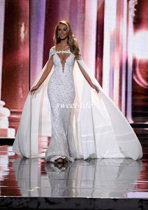 Chic Miss Universe Pageant Avondjurken met Cape Off Shoulder Mermaid Kant Pailletten Berta Bruidsjurken Celebrity Prom Dress