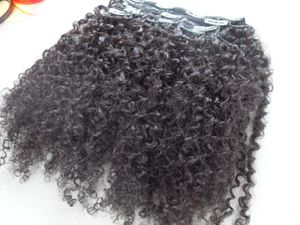 remy menschenhaarclip ins großhandel-Brasilianische Human Jungfrau Remy Hair Extensions Stück mit Clips Clip im kinky lockigen Stil Natürliche Schwarz b Farbe