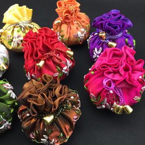 Handmade Ribbon Embroidered Round Bottom Bag Chinese Ethnic Satin Cloth Travel Jewelry Gift Pouches Ring Case Bag Craft Packaging Bags