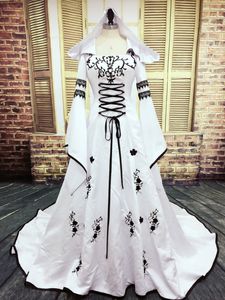 Echte foto Gothic trouwjurk zwart en wit Moslim jurken met hoed Exquisite borduurwerk kant applicaties bruidsjurken belleves