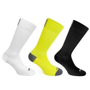 bisiklet mürettebatı çorapları toptan satış-Erkek Bayan Spor Çorap Atletik Çorap Koşmak için Bisiklet Basketbol Yürüyüş Fitilleme Hafif Yüksek Mürettebat İlkbahar Yaz Nefes Giyot Geçirmez Bisiklet Stocking