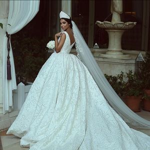 Gorgeous A Line Scoop Spaghetti Wedding Dresses Applique Lace Sleeveless Bridal Gown Zipper V Back Long Train Abaya Wedding Dress