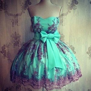 mini elbise alışveriş toptan satış-Yeşil Kristal Kısa Balo Homecoming Elbiseler Sevgiliye Ucuz Mini Kokteyl Parti Abiye Kız Online Dükkan