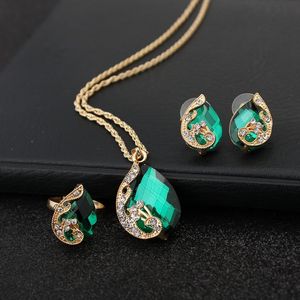hermosos pavos reales al por mayor-Exquisito pavo real cristal collar de tres piezas conjunto edición coreana hermosa joyería mujeres
