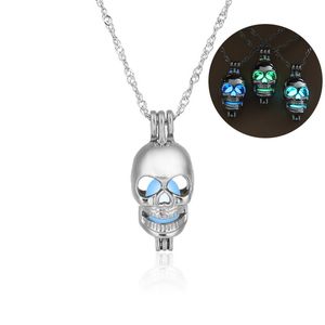 Glow in the Dark Skull Necklace Noctilucence Light Skull Pendant Lockets Chains women men Fashion Jewelry Gifts