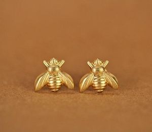 10pair goud zilver honingbij oorbellen Tiny Honeybee Stud Oorbellen Woodland Insect Fly Bird Honey Bumble Bee Stud Oorbellen KKA1781