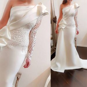 2018 Arabic mermaid Evening Dresses with One Shoulder Sash Long Sleeve Embroidery Beadeds Ruching Crepe Asymmetric Trumpet Prom Gowns