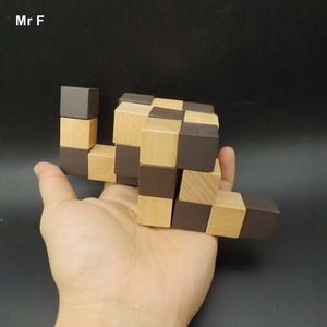 cru bloc achat en gros de Jeu amusant Vintage Cube Jouet en bois Kid Dragon Block Jeu de cerveau Cadeau Prop enseignement Gadget