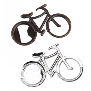 ビンテージの金属の自転車の自転車の形をした恋人の結婚式の好意党の贈り物の贈り物のためのワインビールの瓶のオープナー