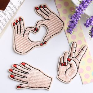 Peace Hand Notions Broderade järn på fläckar Kläder DIY Stripes Motiv Appliques Love Patch för klädpåse