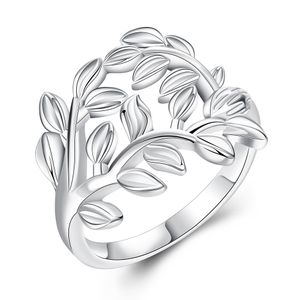 Små färska ringar Silverpläterade lövmönster Band Ring S925 Silver Fashionabla unika utformade smycken för damer julklapp Potala757