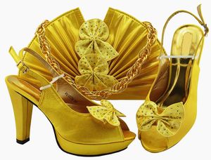 Top Sale Yellow Women Shoes and Bag Set with Butterfly Design African Pumps Match Handväska för klänning MM1079 Heel cm