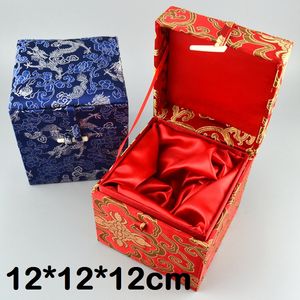 ingrosso cubi cinesi-Square artigianale morbido scatola di legno di legno confezione regalo confezione cubica scatola di stoccaggio di lusso gioielli di broccato di seta di lusso Gemstone Collezione Gemstone scatola x12x12 cm