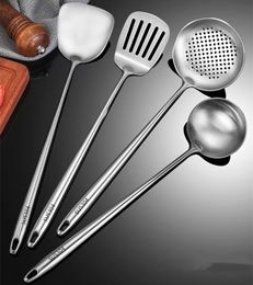 304 Wok en acier inoxydable spatule accessoires de cuisine en métal fendu Turner cuillère à riz louche outils de cuisine ensemble d'ustensiles Drop 240226