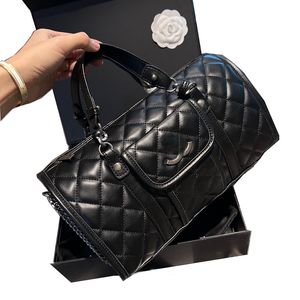 30cm Femmes Designer Bowling Sac avec poignée supérieure Fourre-tout Rivet Décoration Matériel argenté vieilli Chaîne en métal Fermeture à glissière Grande capacité Embrayage Cross Body Sac à main