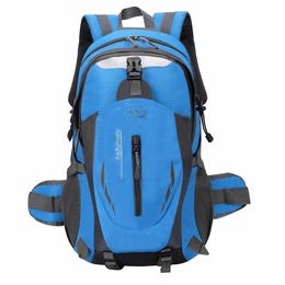 30L Mannen Outdoor Tactische Tassen Waterdichte Reizen Trekking Rugzak Klimmen Hiking Camping Rugzak Dames Sport Hike Pack Y0721