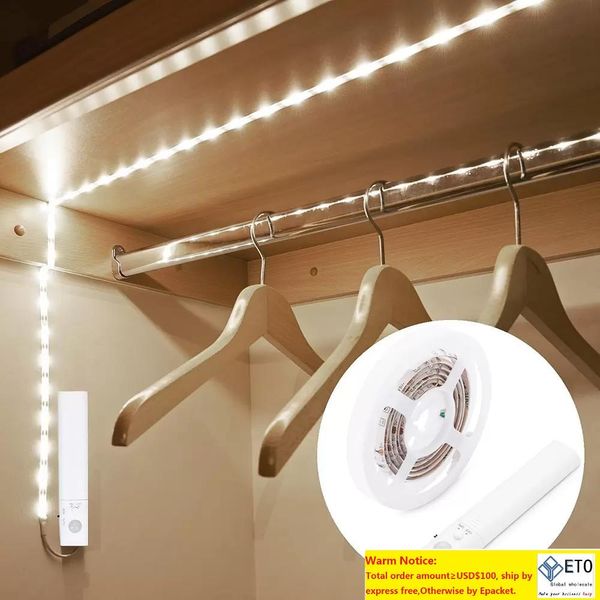 Tira de luces para armario con Sensor de movimiento PIR sensible de 30 LED para lámpara de armario, armario, escaleras, puerta, batería