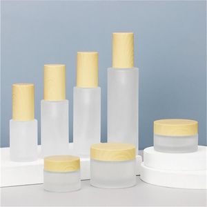 30 ml 40 ml 50 ml 60 ml 80 ml 100 ml Verre givrée Crématie Crème Bouteille Bouteille Crème Crème Puille de lotion Pompe Pompe avec Imitation Plastique Paies en bois