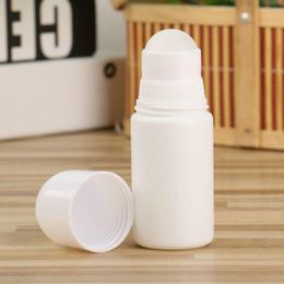 30ml 50ml 100ml Bottiglia di plastica bianca Roll On Bottiglia di deodorante riutilizzabile Bottiglie di profumo di olio essenziale Contenitori cosmetici personali fai da te Bosf