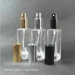 Bouteille de pulvérisation de parfum en verre transparent vide de 30 ml, atomiseur carré rechargeable de 1 oz avec bouchon de pompe noir et doré ISDKW