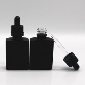 30 ml matte zwarte vierkante druppelaarflessen voor e liquid essentiële olie glas met pipet
