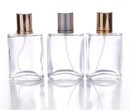 30 ml vierkante vorm lege navulbare parfum spray fles glazen verstuiver flessen 30ml met gouden grijze mondstuk SN2237