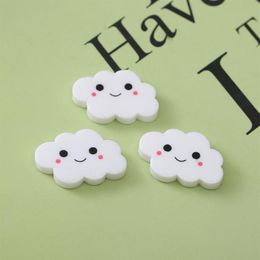 30 Stuks 25 16mm Hars Componenten Kleine Wolk Decoratie Ambachten Kawaii Leuke Plaksteen Cabochon Versieringen Voor Scrapbooking DIY Acc307N