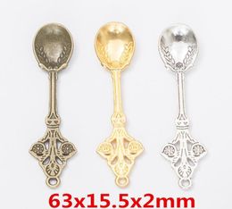 30pcs 6315 mm Couleur argentée vintage Gold Spoon Charms Antique Bronze Spoon Pendent pour bracelet Collier Boucle d'oreille Bijoux DIY3592054