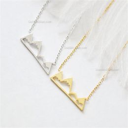 30 STKS Leuke Besneeuwde Bergtop Range Kettingen Eenvoudige Moderne Minimalistische Ketting Natuur Parijs Landschap Ketting voor Women2960