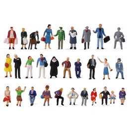 30pcs HO échelle 1 87 Debout Assis Passager Personnes Peintes Figures Modèle Train Disposition P8721 220715