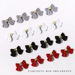 30 stks Japanse nagelweupel sieraden driedimensionale spray verf vlinder Butterfly Red Streamer Legering Boog afgewerkte nagelsticker