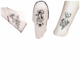 30 stks/set Tijdelijke Tattoo Sticker Vrouwen Waterdichte Zwarte Roos Fake Tattoo Body Handen Arm Been Frs Tatouage Temporaire Femme n1v0 #