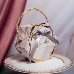 30 stks Bruiloft Bonbondoos met lint chocolade verpakking zakken bruiloft souvenirs Verjaardagsfeestje Kerst Baby shower gunsten box246m
